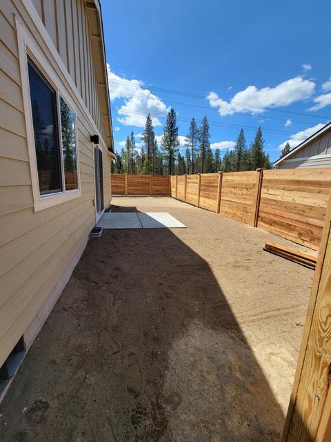 51407 Evans Way, La Pine, OR 97739 photo 2