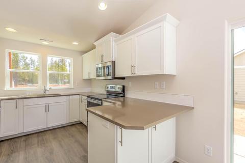 51407 Evans Way, La Pine, OR 97739 photo 9