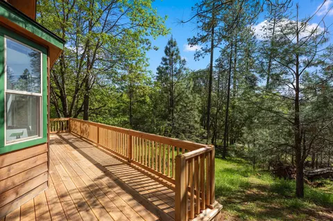 1173 Greentree Loop, Grants Pass, OR 97527