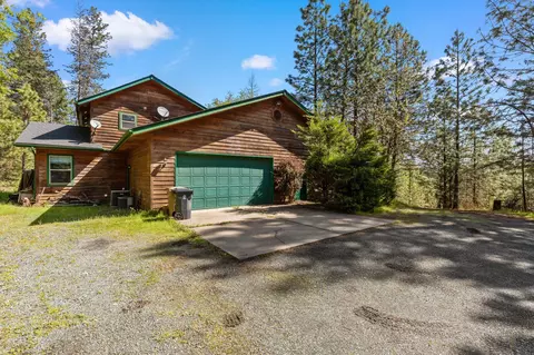 1173 Greentree Loop, Grants Pass, OR 97527 photo 2