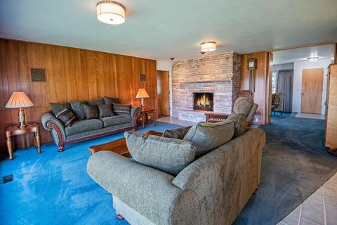 66079 Highway 20, Bend, OR 97703 photo 9