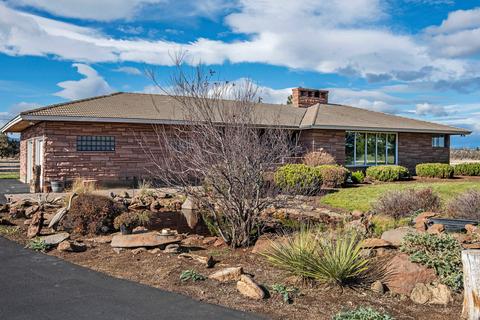 66079 Highway 20, Bend, OR 97703 photo 2