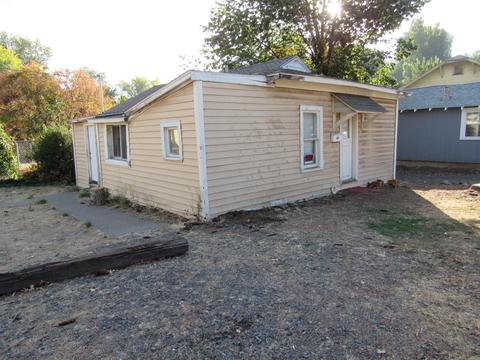 922 Fulton St, Klamath Falls, OR 97601