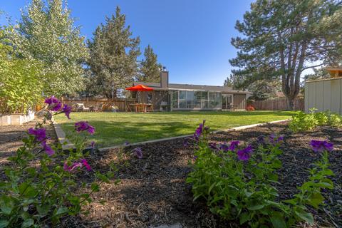 1631 NE Carson Way, Bend, OR 97701 photo 5