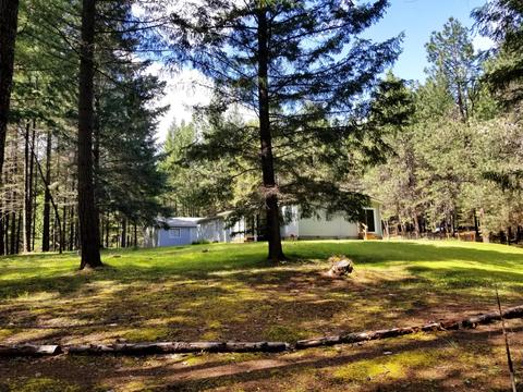 1075 E Crow Rd, Merlin, OR 97532 photo 8