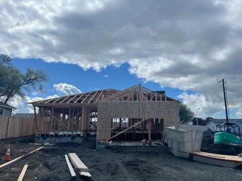 693 Sheffield Dr, Eagle Point, OR 97524 photo 1
