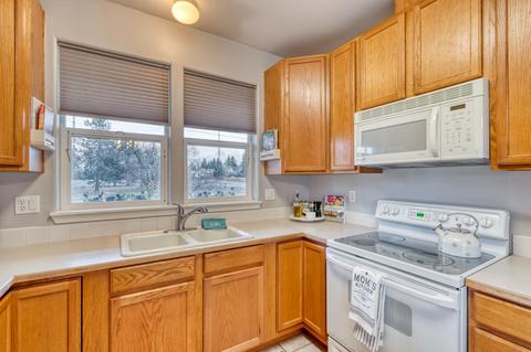 20090 Badger Rd, Bend, OR 97702 photo 13