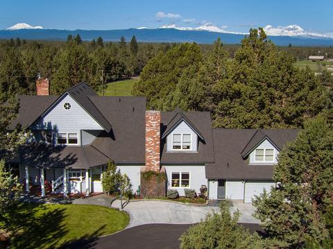 64142 Pioneer Loop, Bend, OR 97701 photo 2