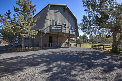 64142 Pioneer Loop, Bend, OR 97701 photo 26