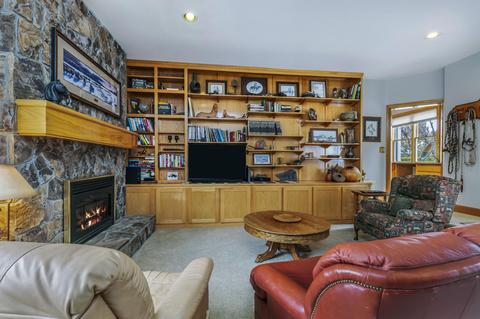64142 Pioneer Loop, Bend, OR 97701 photo 14