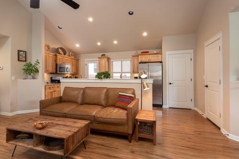 20274 Badger Rd, Bend, OR 97702 photo 5