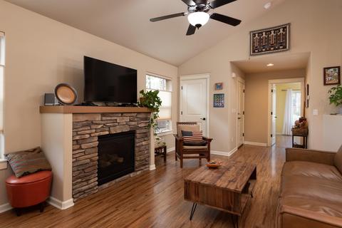 20274 Badger Rd, Bend, OR 97702 photo 7