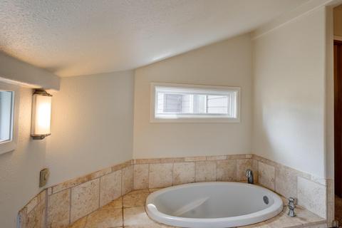 64925 Mcgrath Rd, Bend, OR 97701 photo 30