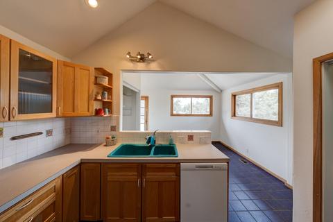64925 Mcgrath Rd, Bend, OR 97701 photo 24