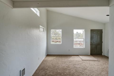 64925 Mcgrath Rd, Bend, OR 97701 photo 43