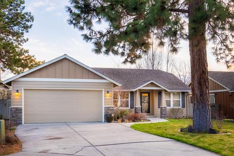 19573 Fishhawk Loop, Bend, OR 97702 photo 1