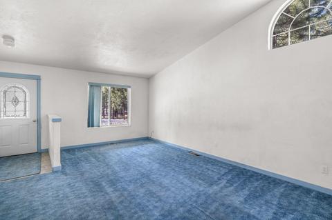 52140 Foxtail Rd, La Pine, OR 97739 photo 6