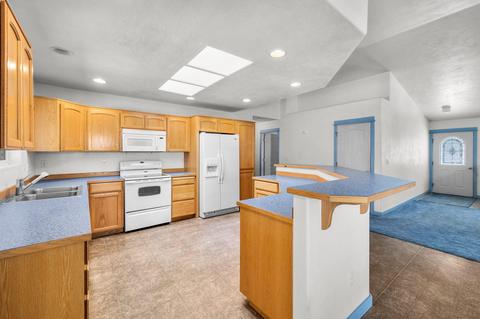 52140 Foxtail Rd, La Pine, OR 97739 photo 8