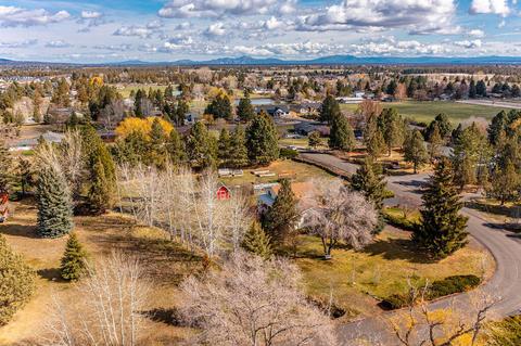 62863 Pearl Ln, Bend, OR 97701 photo 46