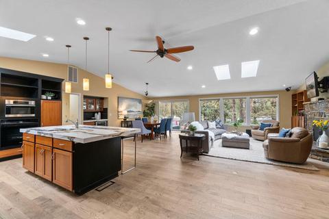 20476 Mainline Rd, Bend, OR 97702 photo 2