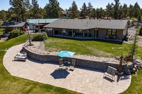 62775 Hamby Rd, Bend, OR 97701 photo 8