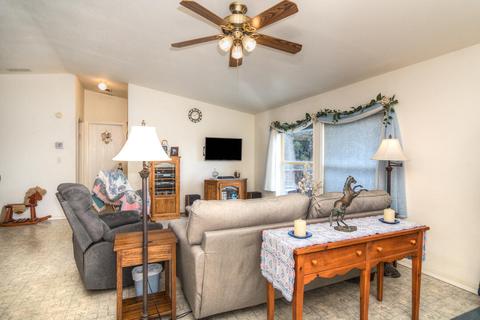 65165 76th St, Bend, OR 97703 photo 2
