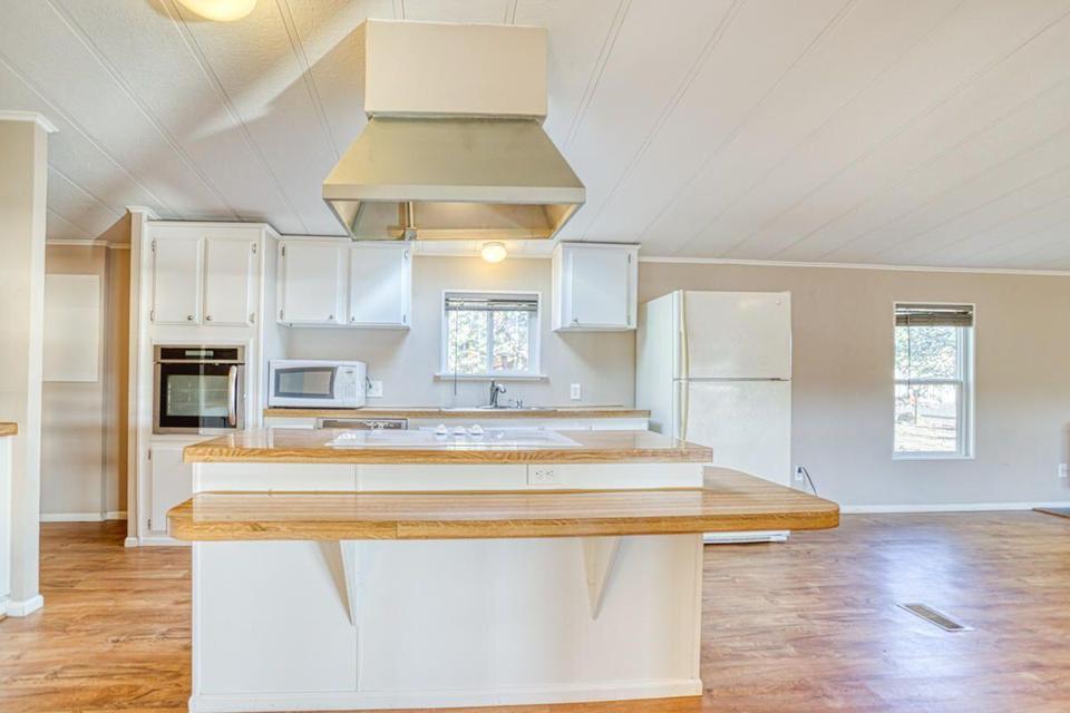  8525 SW Crescent Pl, Terrebonne, OR 97760 photo 7