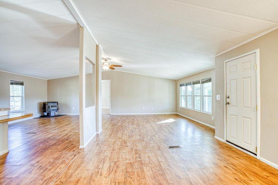  8525 SW Crescent Pl, Terrebonne, OR 97760 photo 4