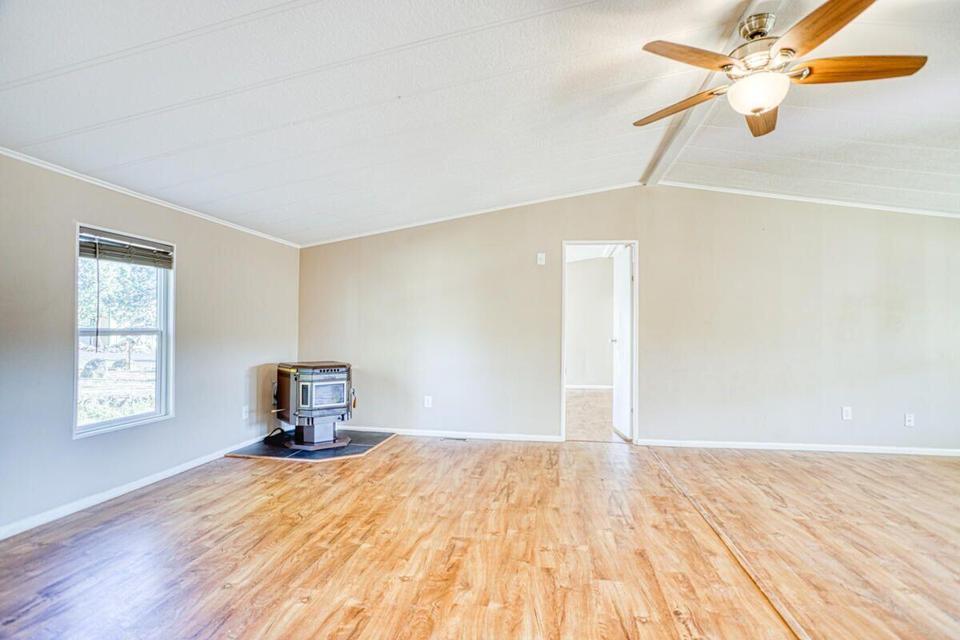  8525 SW Crescent Pl, Terrebonne, OR 97760 photo 6