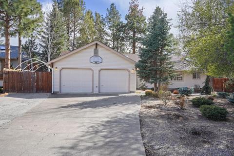 21075 Lost Valley Ct, Bend, OR 97702 photo 4