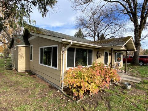 3595 S River Rd, Grants Pass, OR 97527