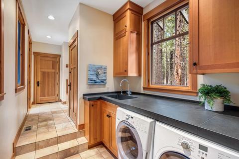 54833 Forest Ln, Bend, OR 97707 photo 27