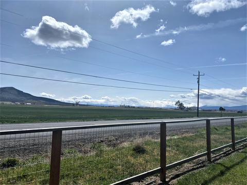 312 E Mint Ln, Culver, OR 97734 photo 3