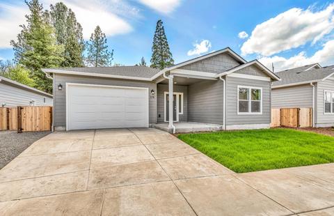 378 Cascade Dr, Central Point, OR 97502 photo 32