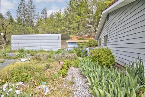 724 Eric Loop, Grants Pass, OR 97526 photo 30