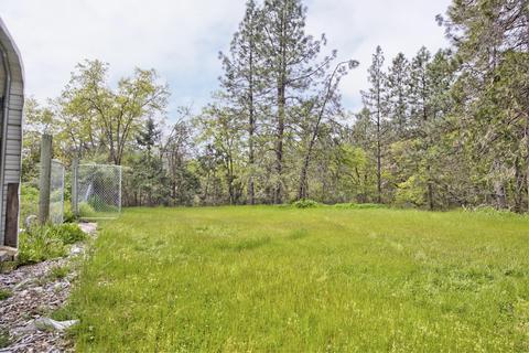 724 Eric Loop, Grants Pass, OR 97526 photo 33