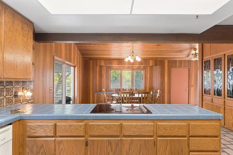 724 Eric Loop, Grants Pass, OR 97526 photo 12