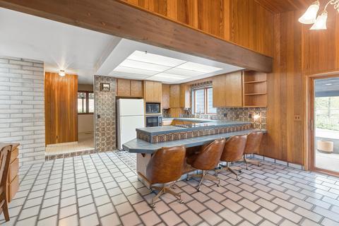 724 Eric Loop, Grants Pass, OR 97526 photo 9