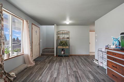 21041 Don St, Bend, OR 97701 photo 14