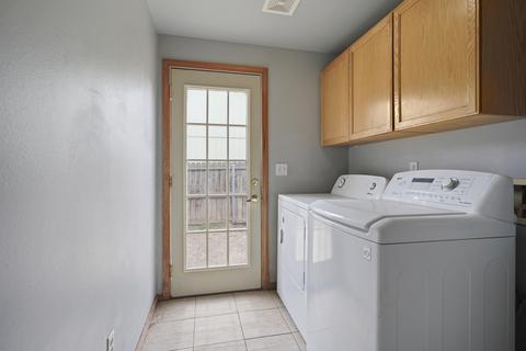 21041 Don St, Bend, OR 97701 photo 16