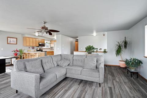 21041 Don St, Bend, OR 97701 photo 11