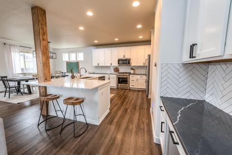 20560 Boyd Ct, Bend, OR 97701 photo 6