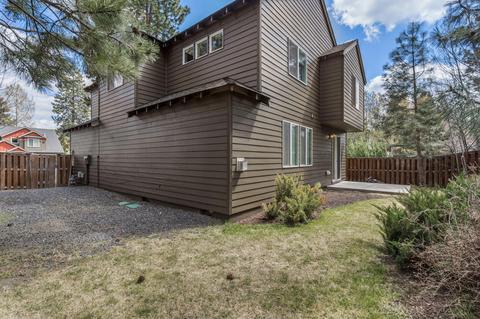 61133 Halley St, Bend, OR 97702 photo 24
