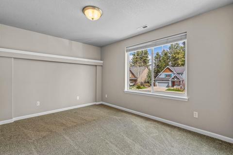 61133 Halley St, Bend, OR 97702 photo 17