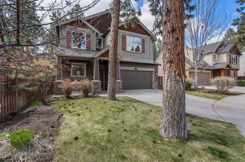 61133 Halley St, Bend, OR 97702 photo 2