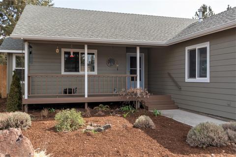2115 NE Jackson Ave, Bend, OR 97701 photo 3
