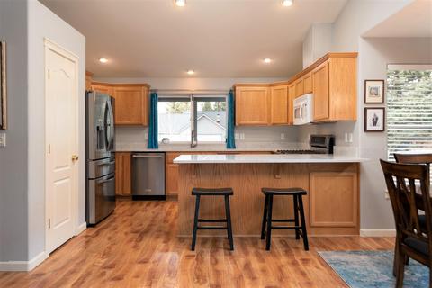 2115 NE Jackson Ave, Bend, OR 97701 photo 15