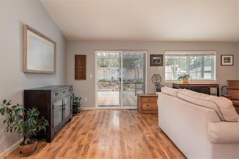 2115 NE Jackson Ave, Bend, OR 97701 photo 13