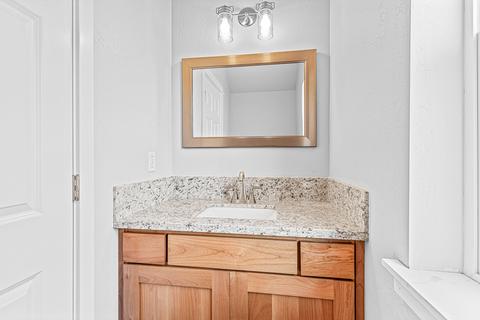 328 Everett Way, Talent, OR 97540 photo 16