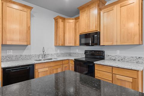 328 Everett Way, Talent, OR 97540 photo 9